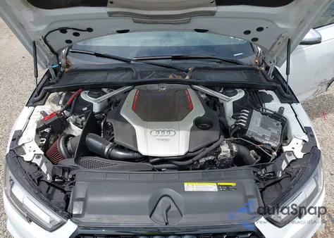 2018 Audi S4 3.0T Premium Plus из США, поврежденный, VIN WAUB4AF46JA002468